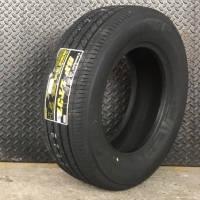 ยางใหม่ 205-70-15 Dunlop SP LT37 ปี18  ซื้อ 2 แถม 2 ราคาเพียงชุดละ 11000 บาท